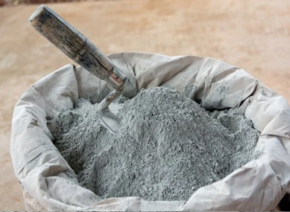 Cement powder in a bag for OPC 43 grade product display